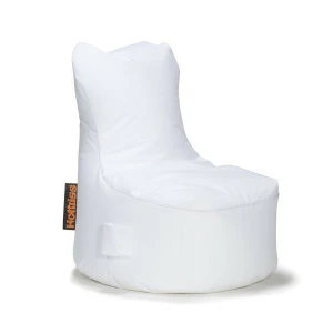 HOTKISS Lili Säkkituoli L-Malli, Valkoinen. 1 HOTKISS Lili Säkkituoli L-Malli, Valkoinen.