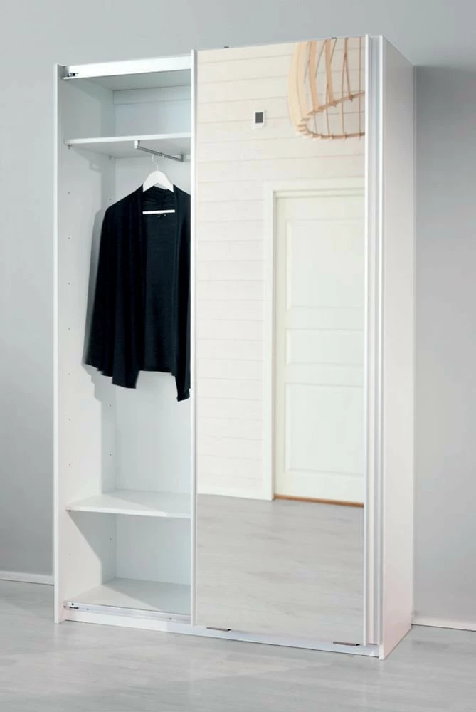 Stina Liukuovikomero 150x205cm, Hopeajalava Ja Peiliovi 2 Stina Liukuovikomero 150x205cm, Hopeajalava Ja Peiliovi - Image 2