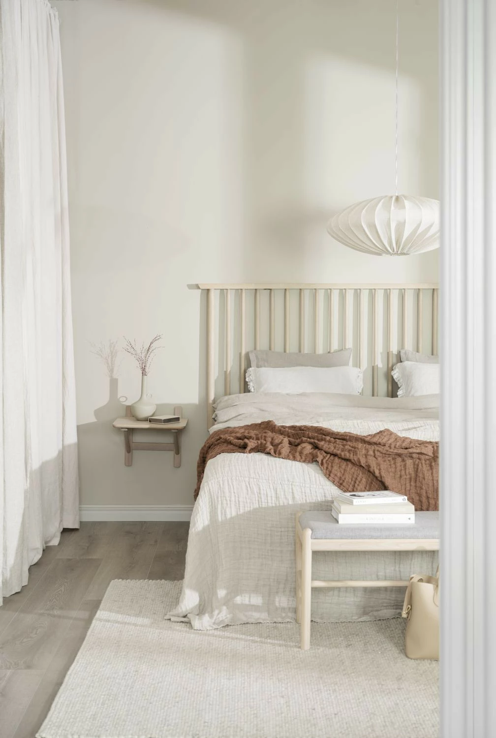 Rowico Riggins Sängynpääty, Valkopesty 3 Rowico Riggins Sängynpääty, Valkopesty - Image 3