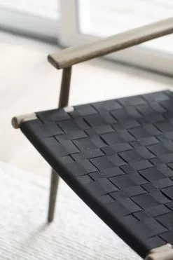 Rowico Canwood Nojatuoli Ruskea 8 Rowico Canwood Nojatuoli Ruskea -Makuuhuone Myyntikauppa 2000134318 40 Rowico Canwood nojatuoli 40 2